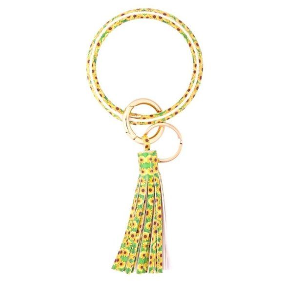 Other - 𝅺🌼Bracelet key ring 🌼